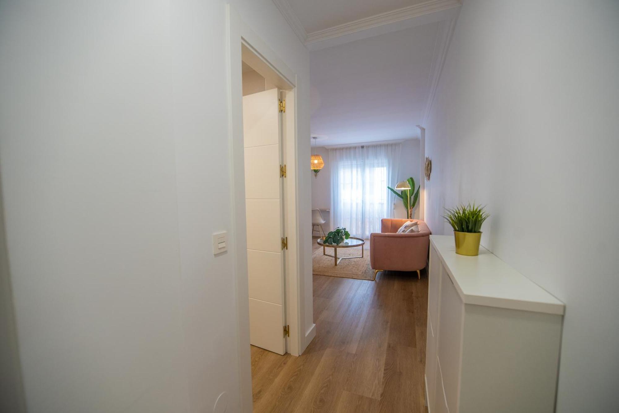 Prensa & Nice Courtyard By Ele Apartments Malaga Ngoại thất bức ảnh