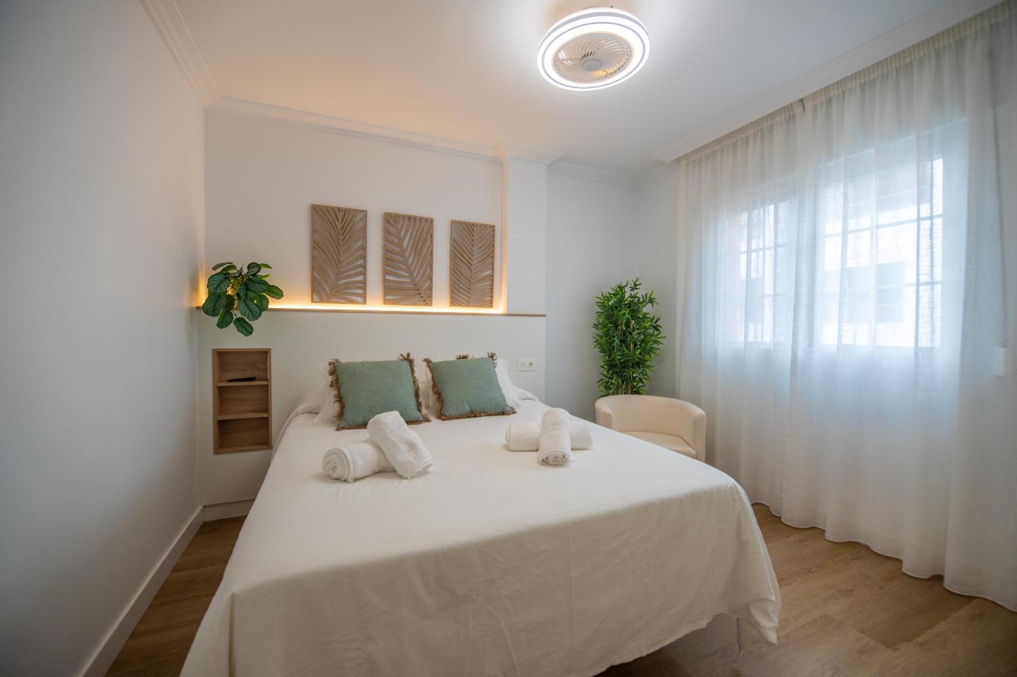 Prensa & Nice Courtyard By Ele Apartments Malaga Ngoại thất bức ảnh