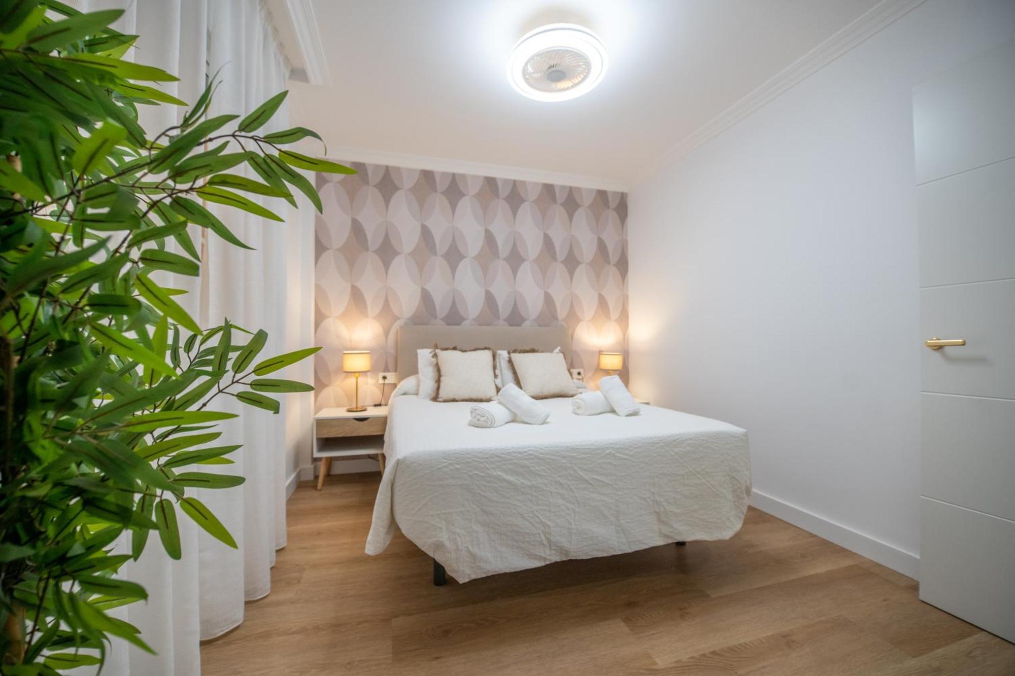 Prensa & Nice Courtyard By Ele Apartments Malaga Ngoại thất bức ảnh