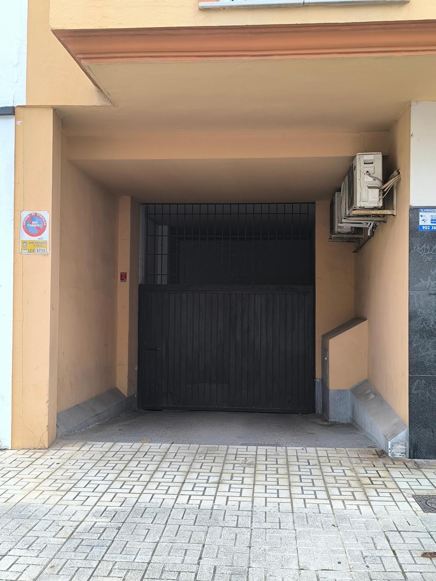 Prensa & Nice Courtyard By Ele Apartments Malaga Ngoại thất bức ảnh